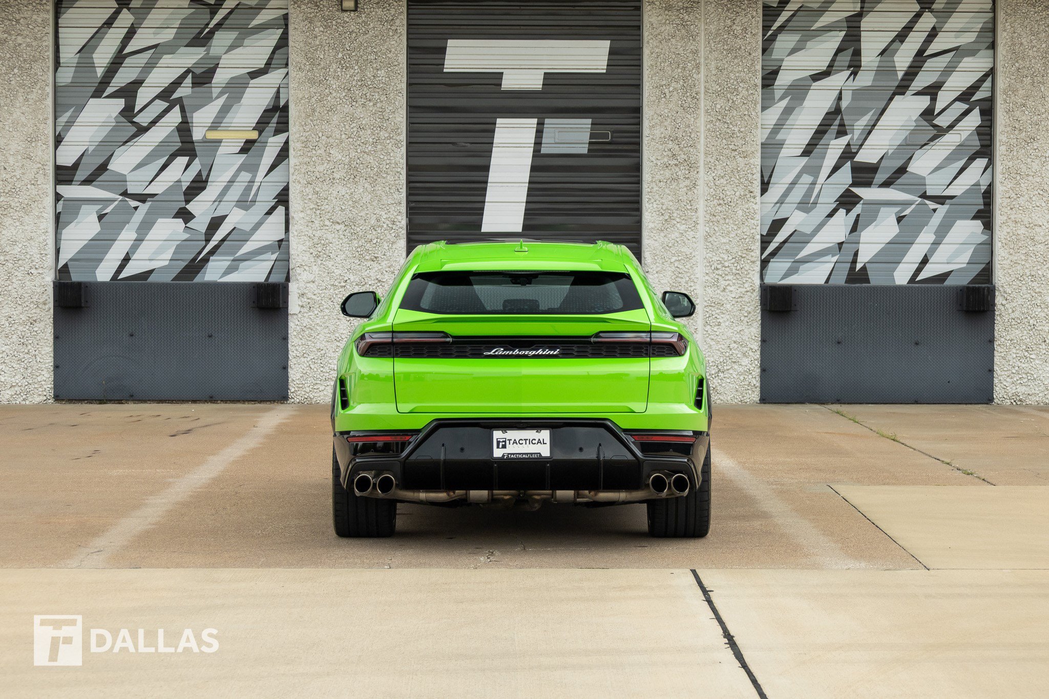 Used 2025 Lamborghini Urus Performante AWD/4WD image 13