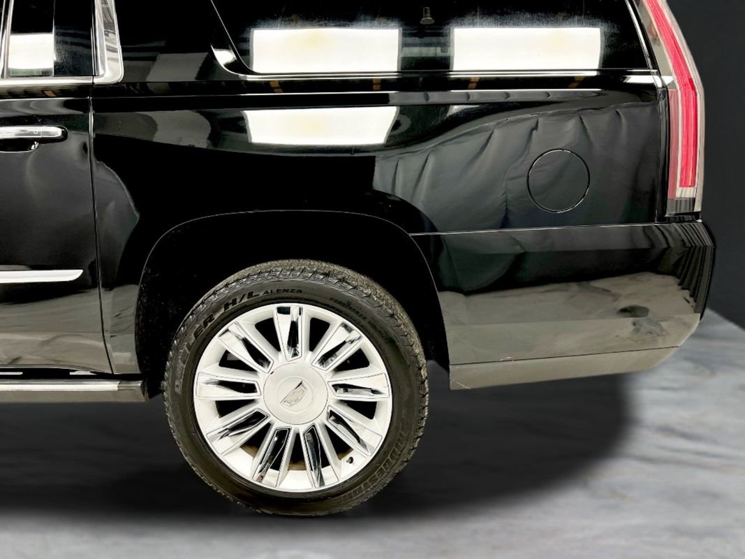 Used 2015 Cadillac Escalade ESV Platinum image 13