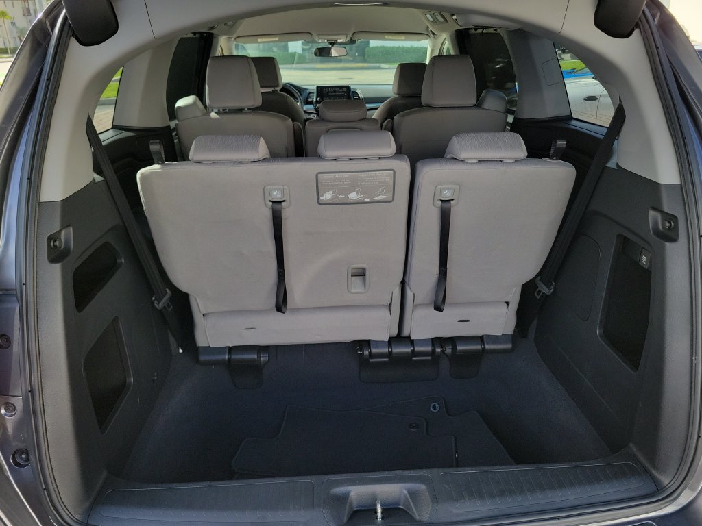 Used 2018 Honda Odyssey EX image 8