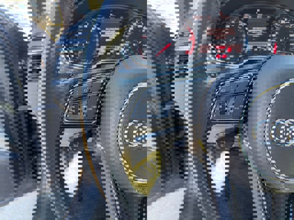 Used 2021 Audi A4 2.0T Premium w/ Convenience Package image 23