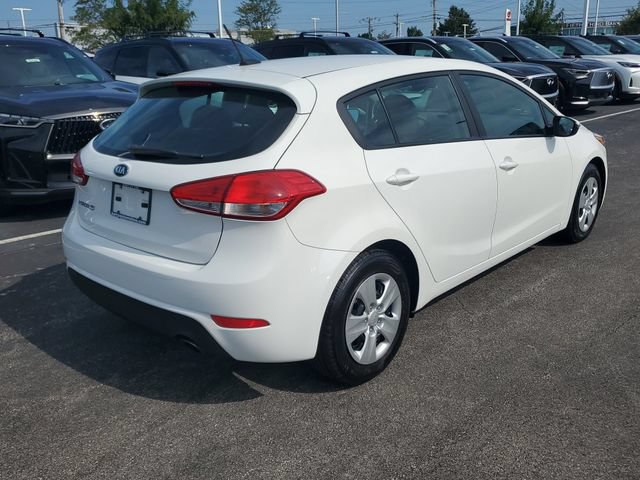 Used 2017 Kia Forte LX FWD image 4