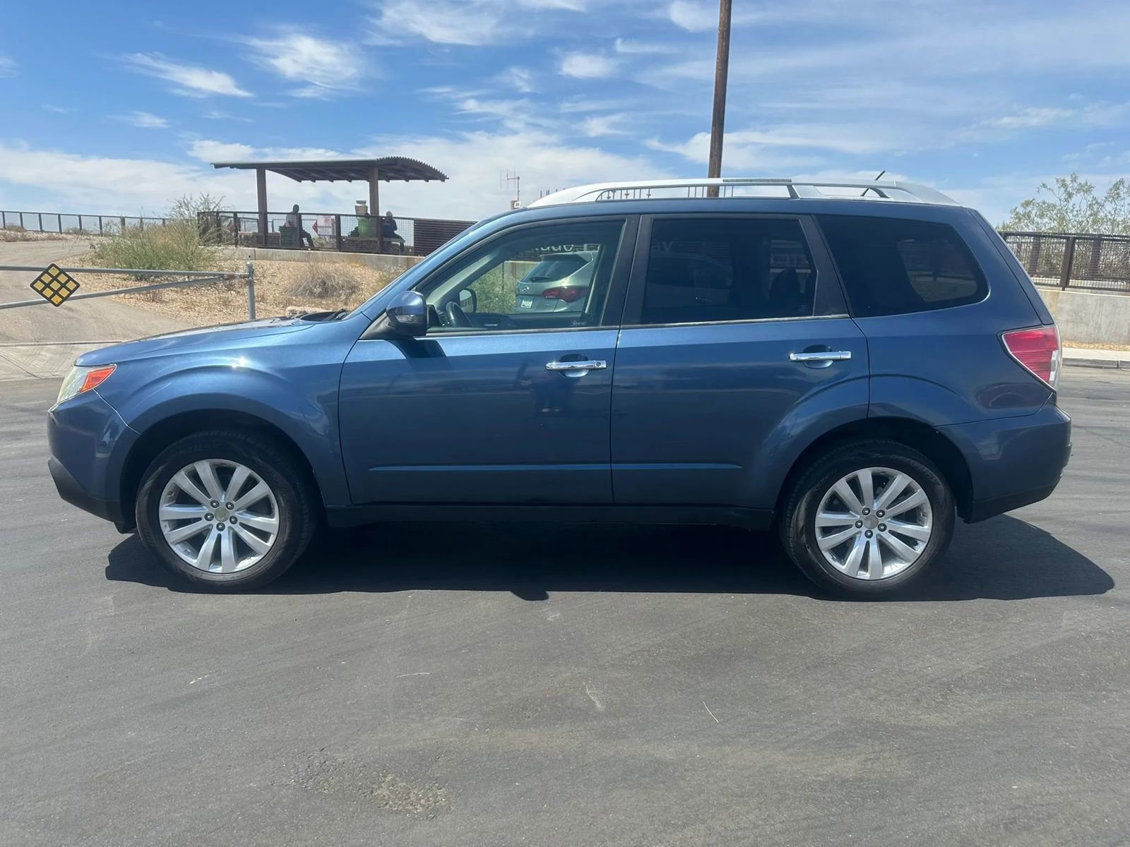 Used 2011 Subaru Forester 2.5X Touring AWD/4WD image 6