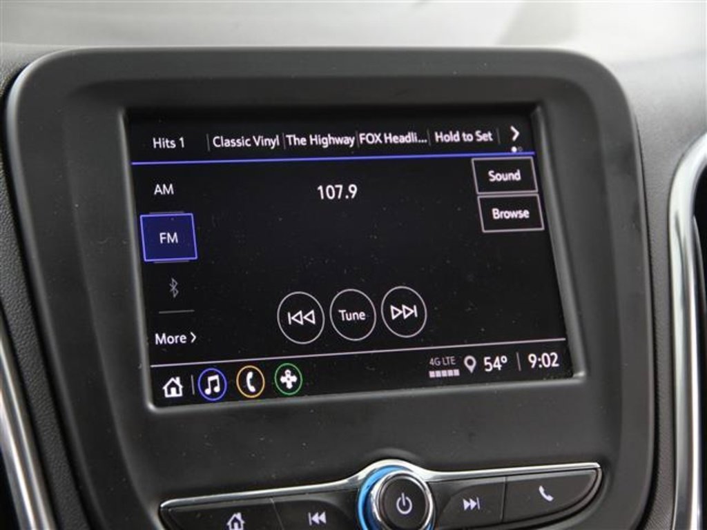 Used 2022 Chevrolet Equinox LT w/ Driver Convenience Package image 10