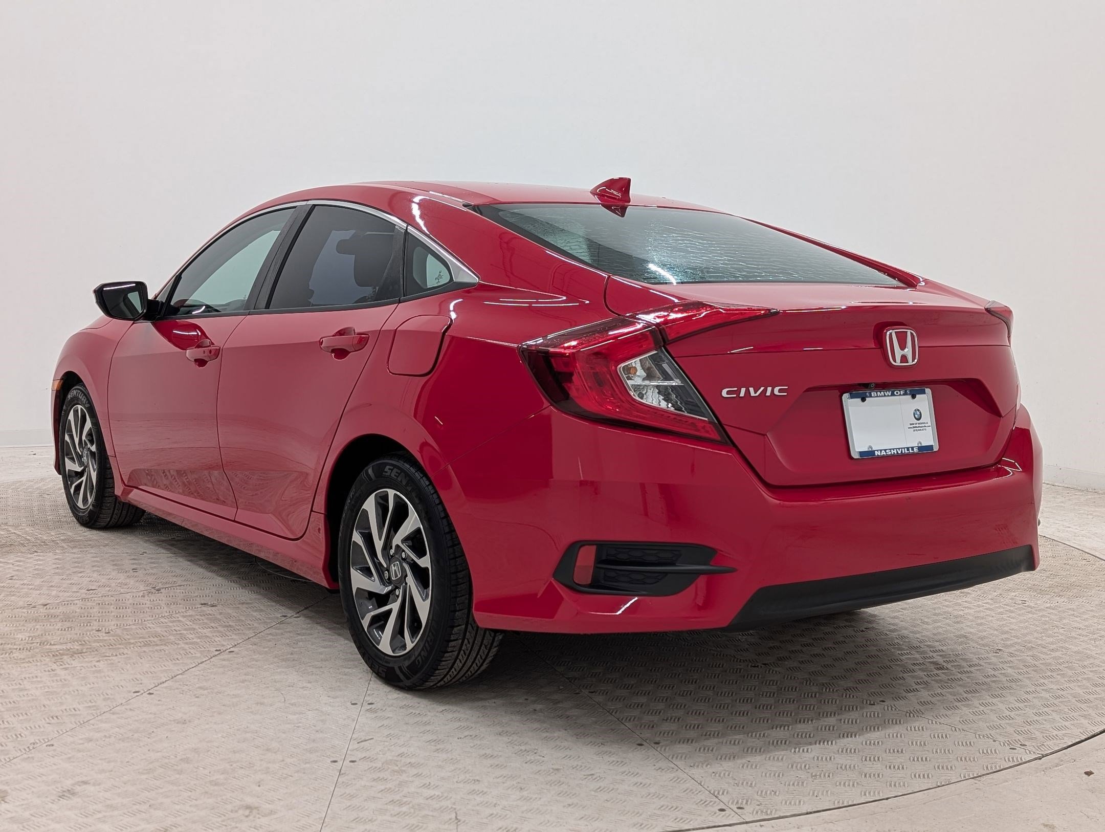 Used 2017 Honda Civic EX image 3