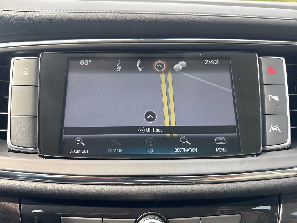 Used 2018 Buick Enclave Premium image 22