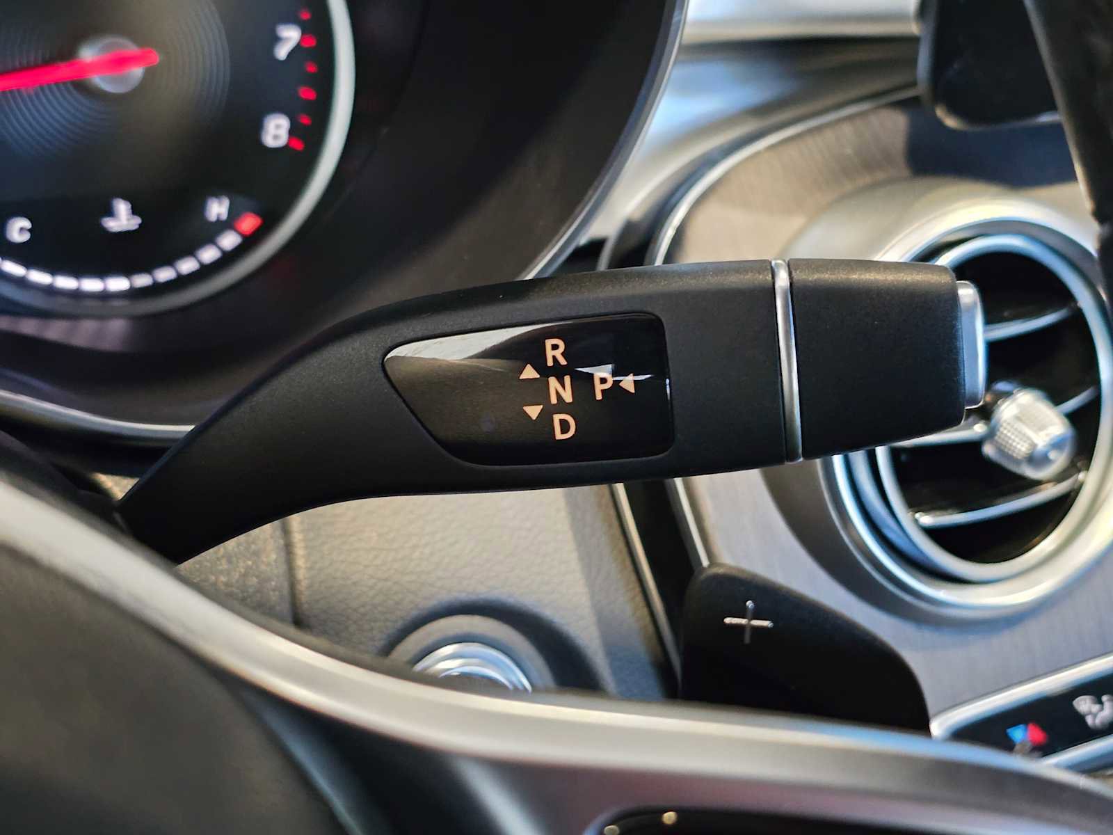 Used 2019 Mercedes-Benz C 300 4MATIC Sedan image 33
