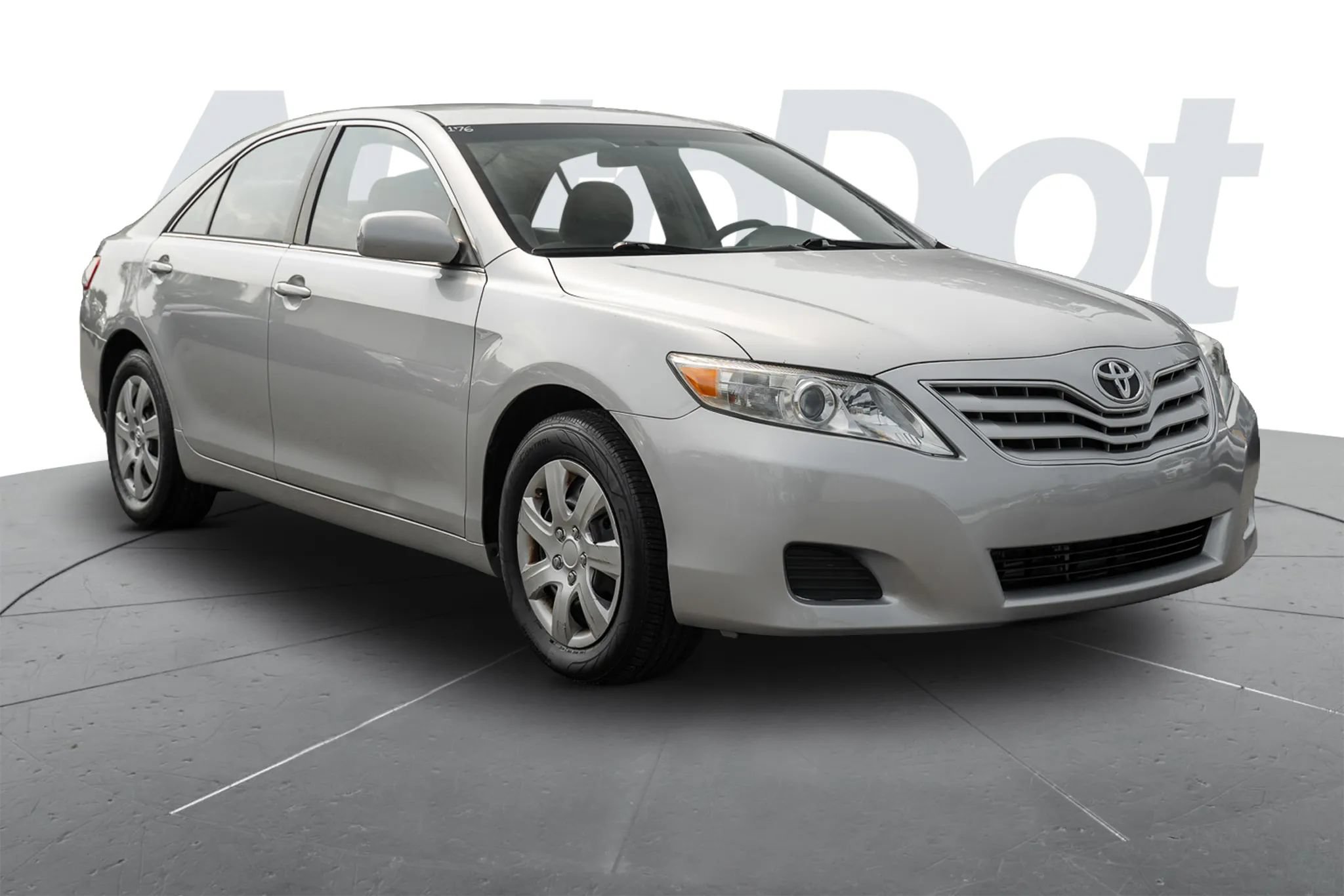 Used 2011 Toyota Camry LE FWD image 4