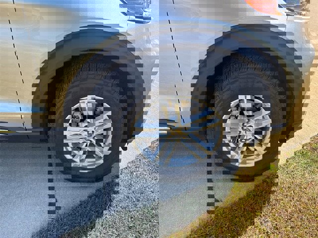 Used 2021 Ford Explorer XLT w/ Equipment Group 202A image 61