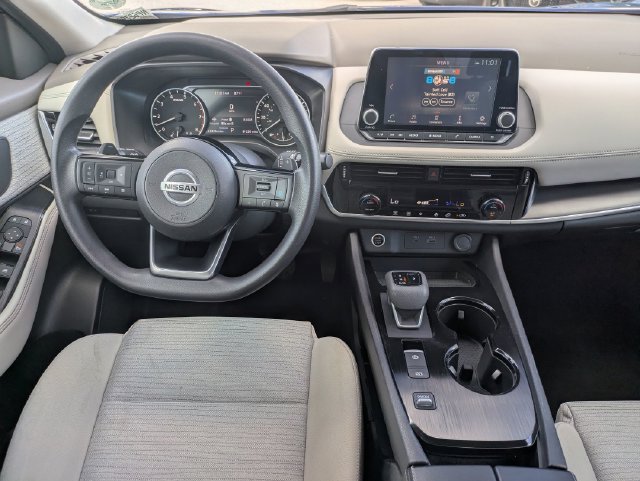Used 2021 Nissan Rogue SV FWD image 32