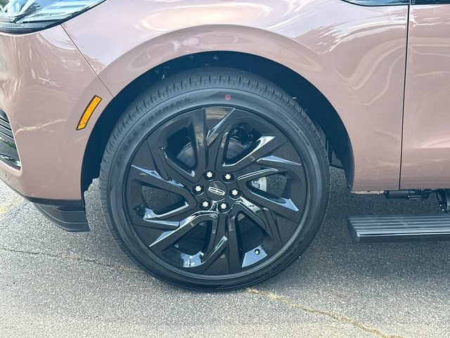 New 2026 Lincoln Navigator Black Label AWD/4WD image 12