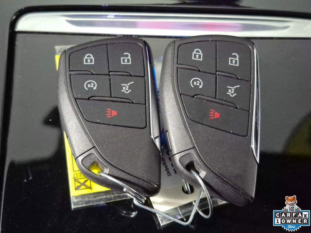 Used 2024 Chevrolet Traverse RS w/ LPO, Floor Liner Package FWD image 29