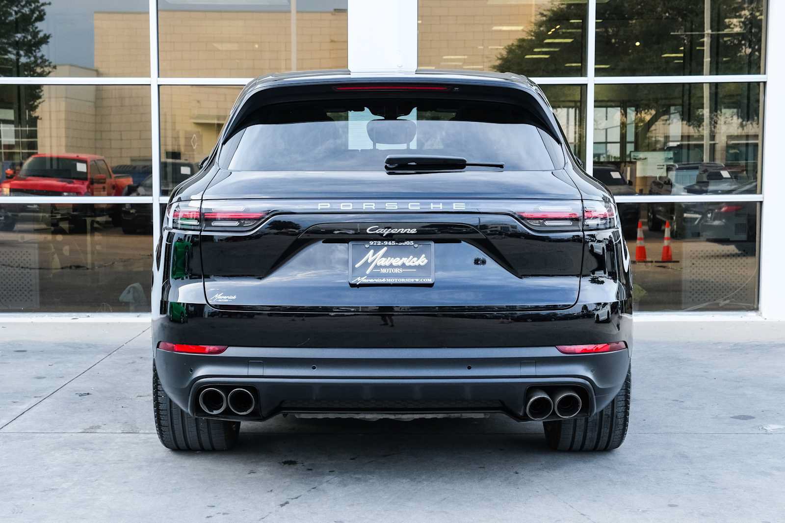 Used 2019 Porsche Cayenne AWD/4WD image 10