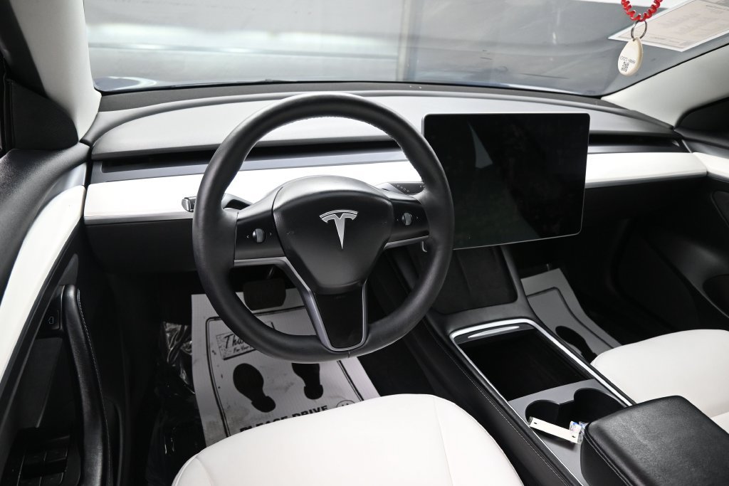 Used 2022 Tesla Model 3 Long Range AWD/4WD image 22
