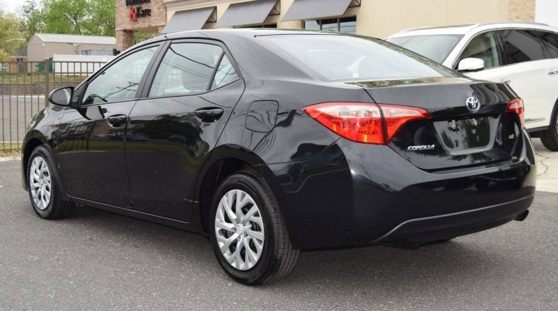 Used 2019 Toyota Corolla LE FWD image 8