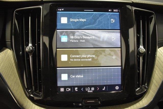 Used 2022 Volvo XC60 B5 Inscription w/ Climate Package image 23