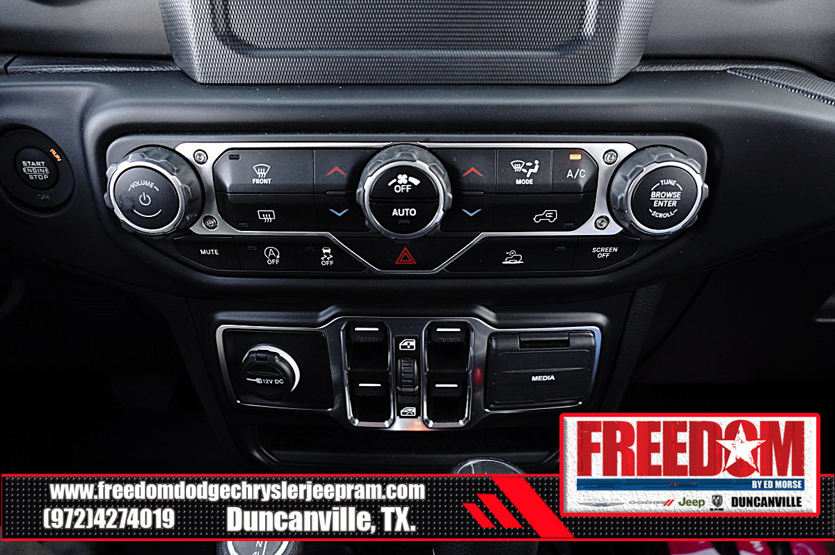 Used 2022 Jeep Wrangler Unlimited Sport AWD/4WD image 23