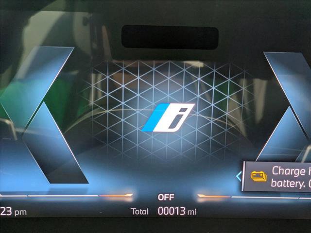 New 2026 BMW 750e xDrive w/ Executive Package image 11