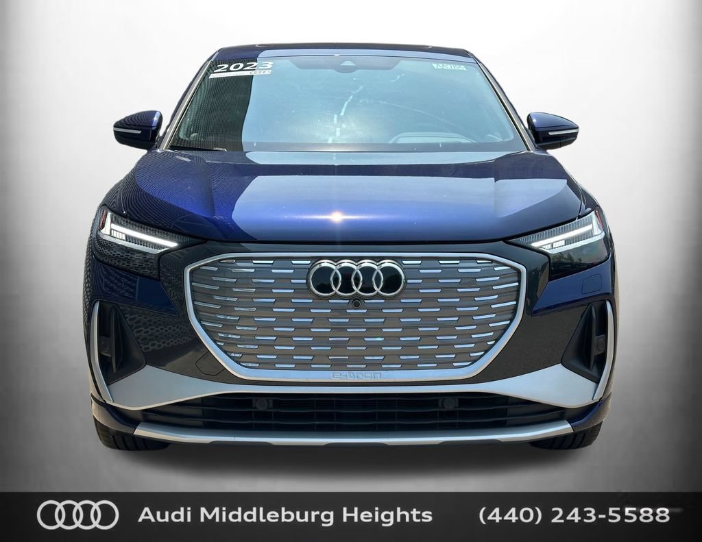 Used 2023 Audi Q4 e-tron Prestige AWD/4WD image 2