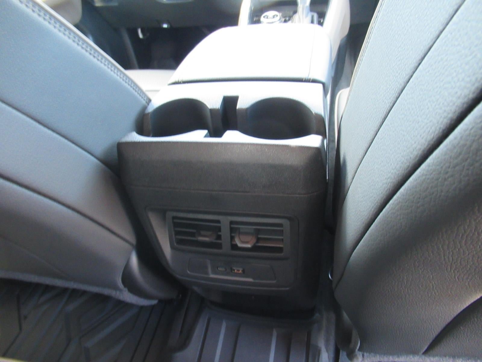 Used 2024 GMC Canyon Denali AWD/4WD image 35