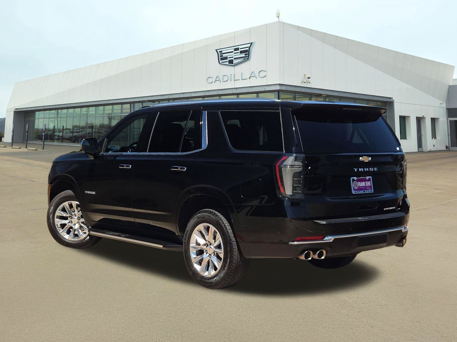Used 2025 Chevrolet Tahoe Premier AWD/4WD image 4