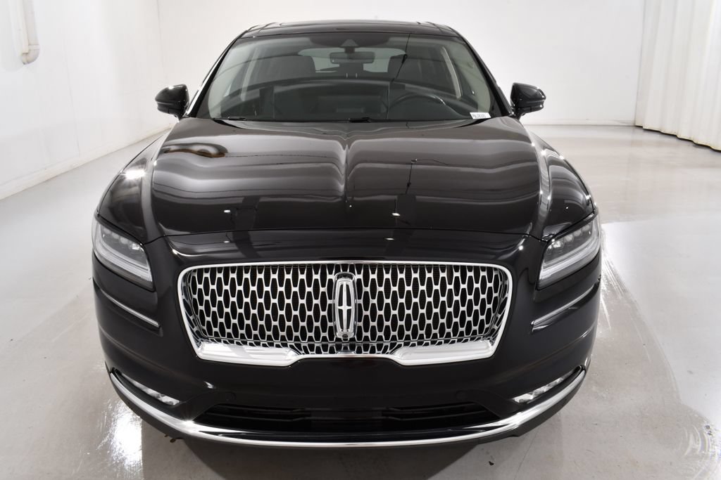 Used 2023 Lincoln Nautilus Reserve w/ Equipment Group 202A AWD/4WD image 3