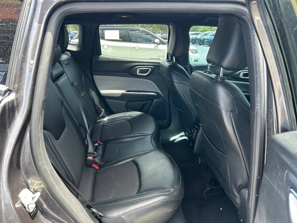 Used 2023 Jeep Compass Latitude w/ Convenience Group AWD/4WD image 42