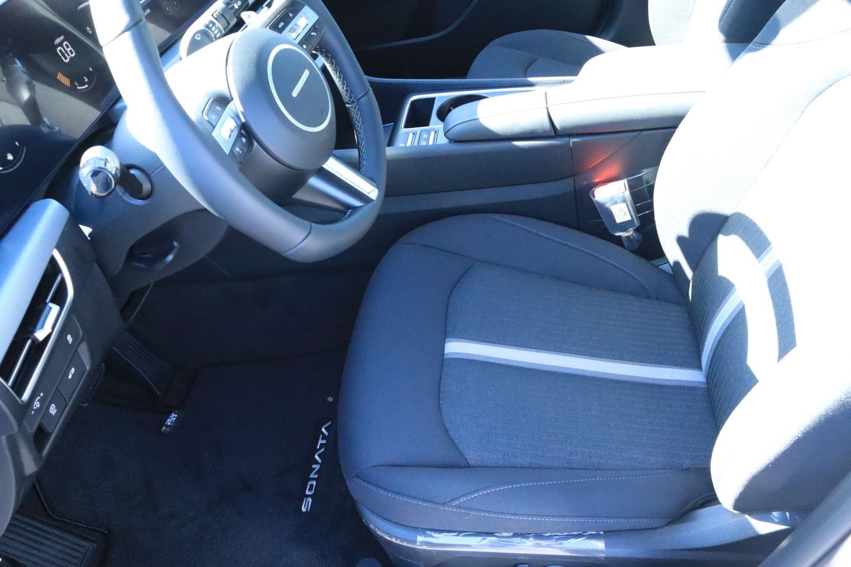 New 2026 Hyundai Sonata SEL FWD image 15
