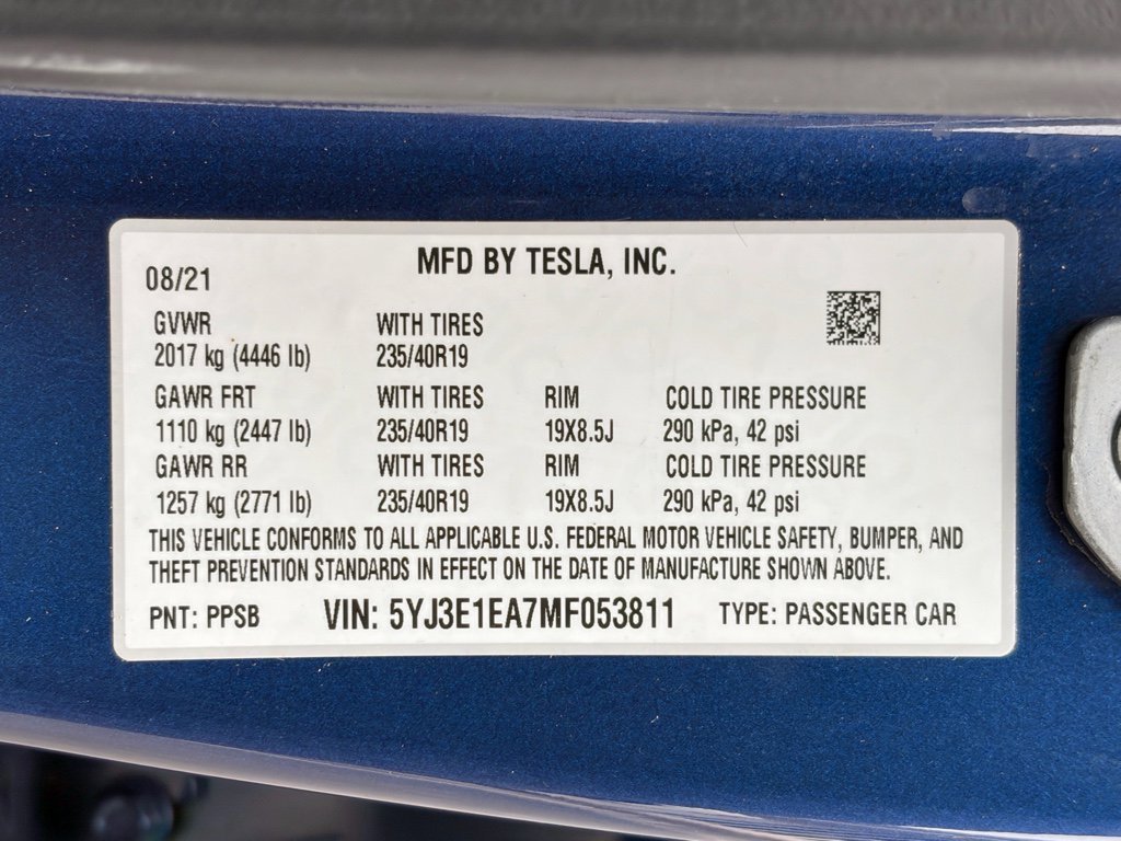 Used 2021 Tesla Model 3 Standard Range Plus image 29