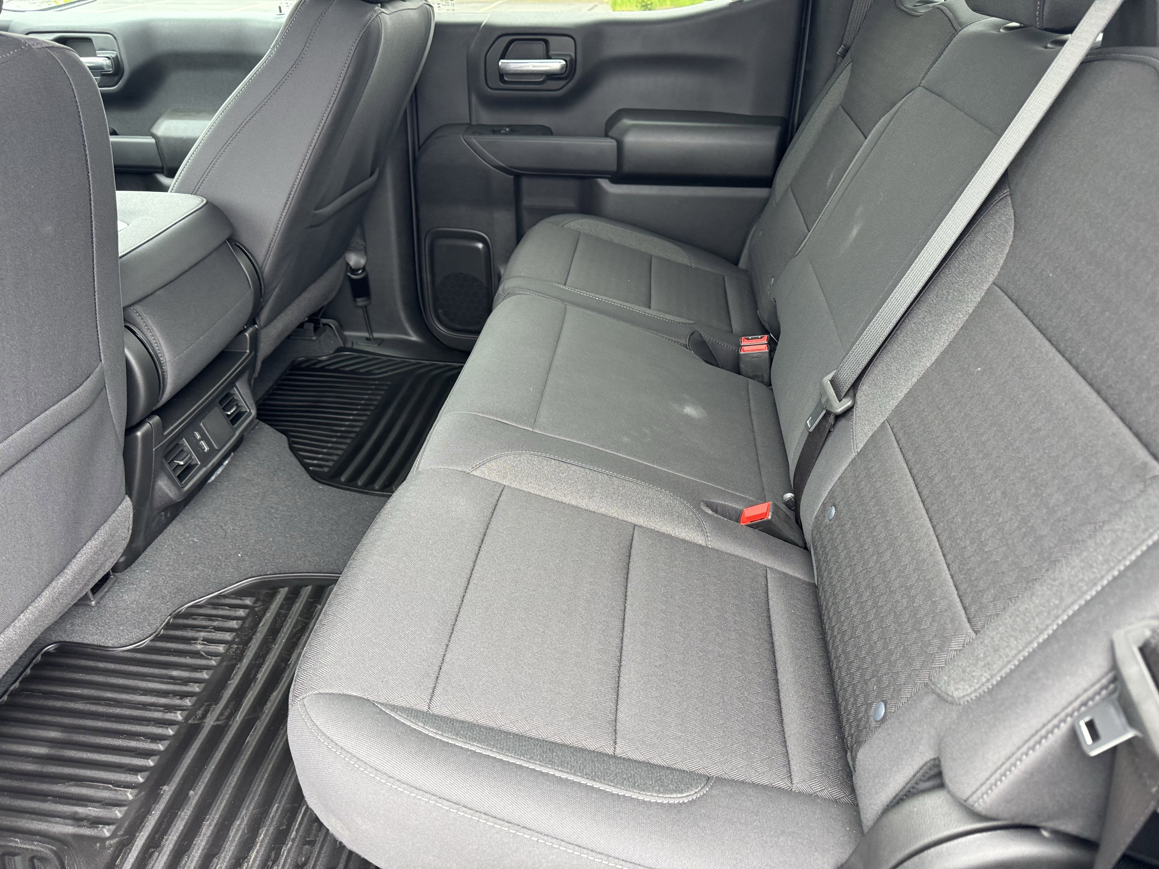 New 2026 Chevrolet Silverado 1500 Custom Trail Boss w/ LPO, Dark Essentials Package AWD/4WD image 16
