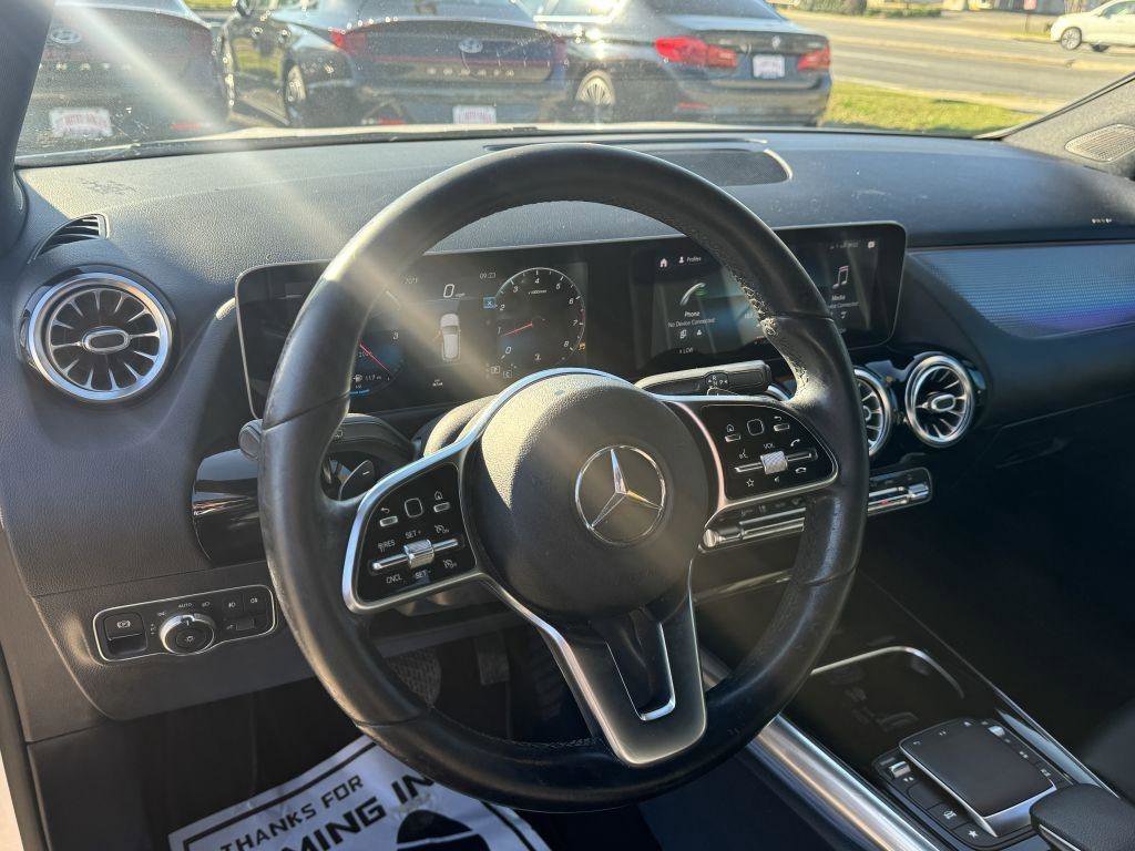 Used 2021 Mercedes-Benz GLA 250 w/ Premium Package image 14