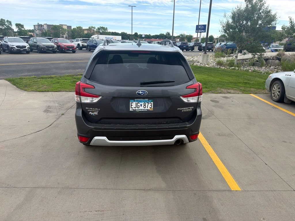 Used 2020 Subaru Forester Touring AWD/4WD image 15