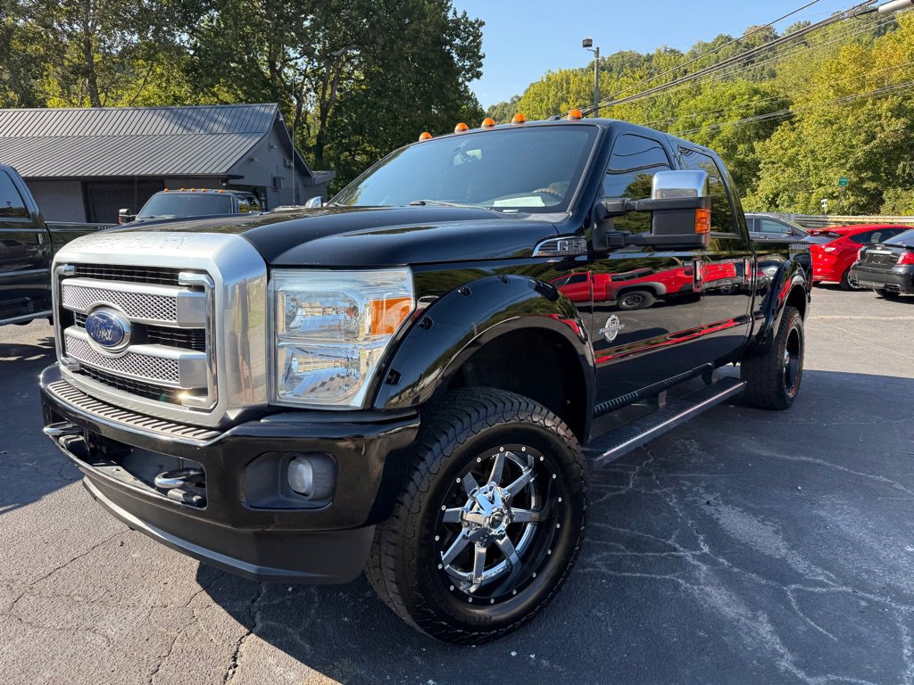 Used 2016 Ford F250 Platinum image 2