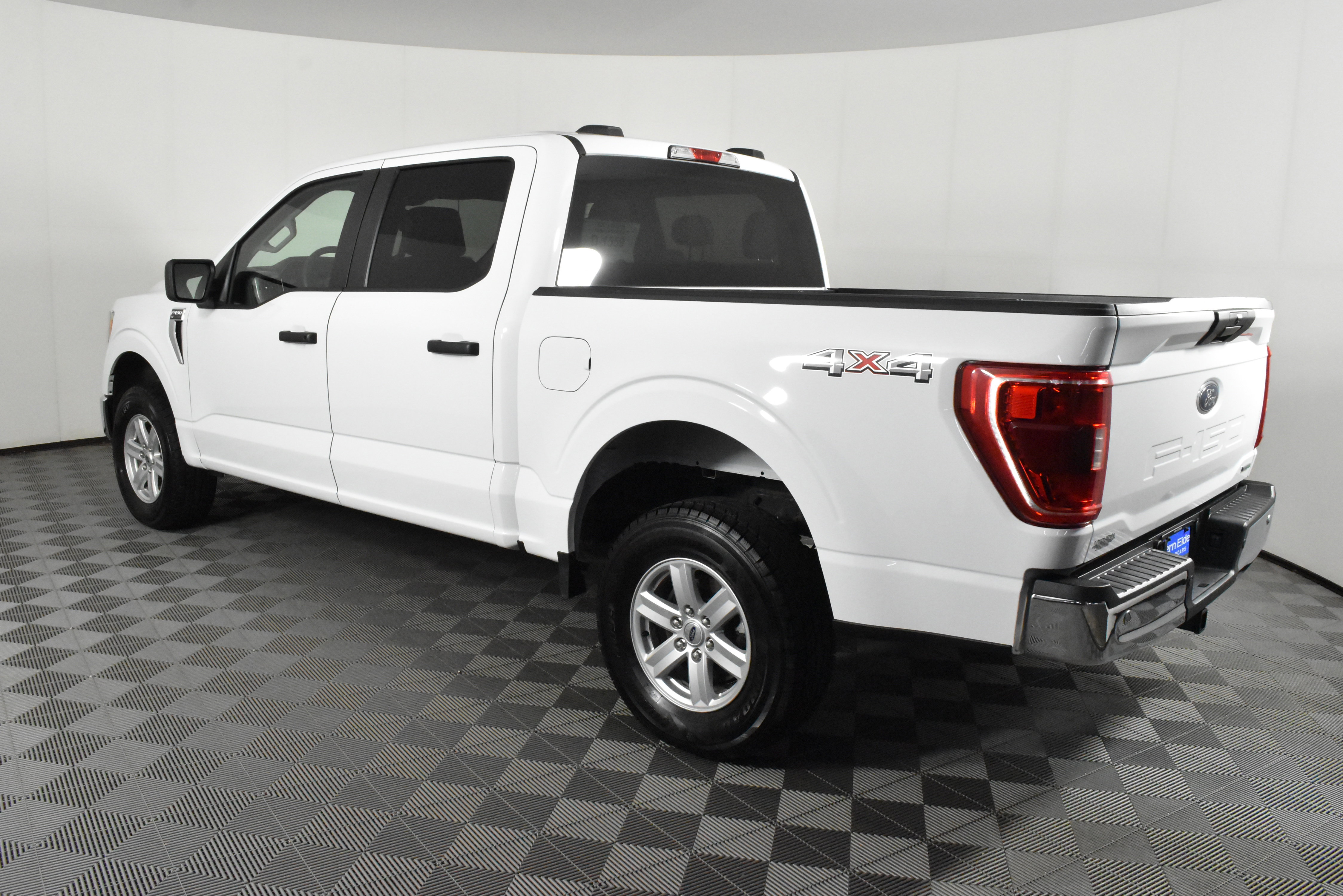 Used 2022 Ford F150 XLT image 8