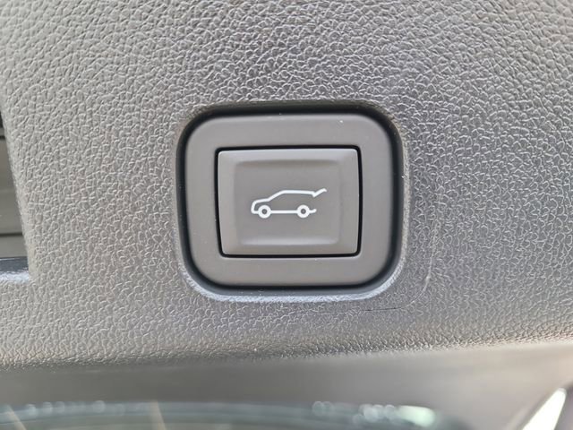 New 2026 Chevrolet Traverse LT image 7