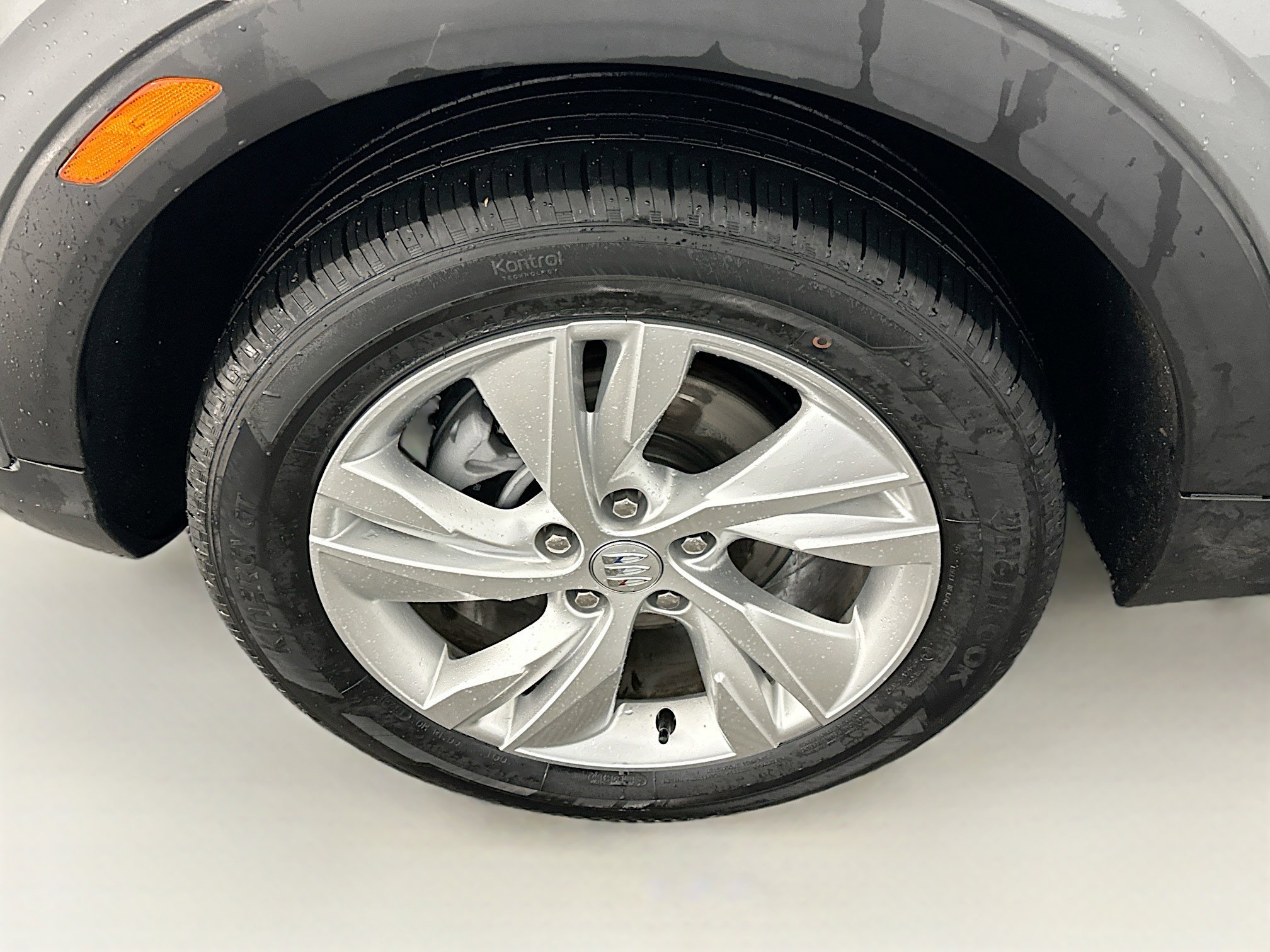 Used 2025 Buick Encore GX Preferred image 11