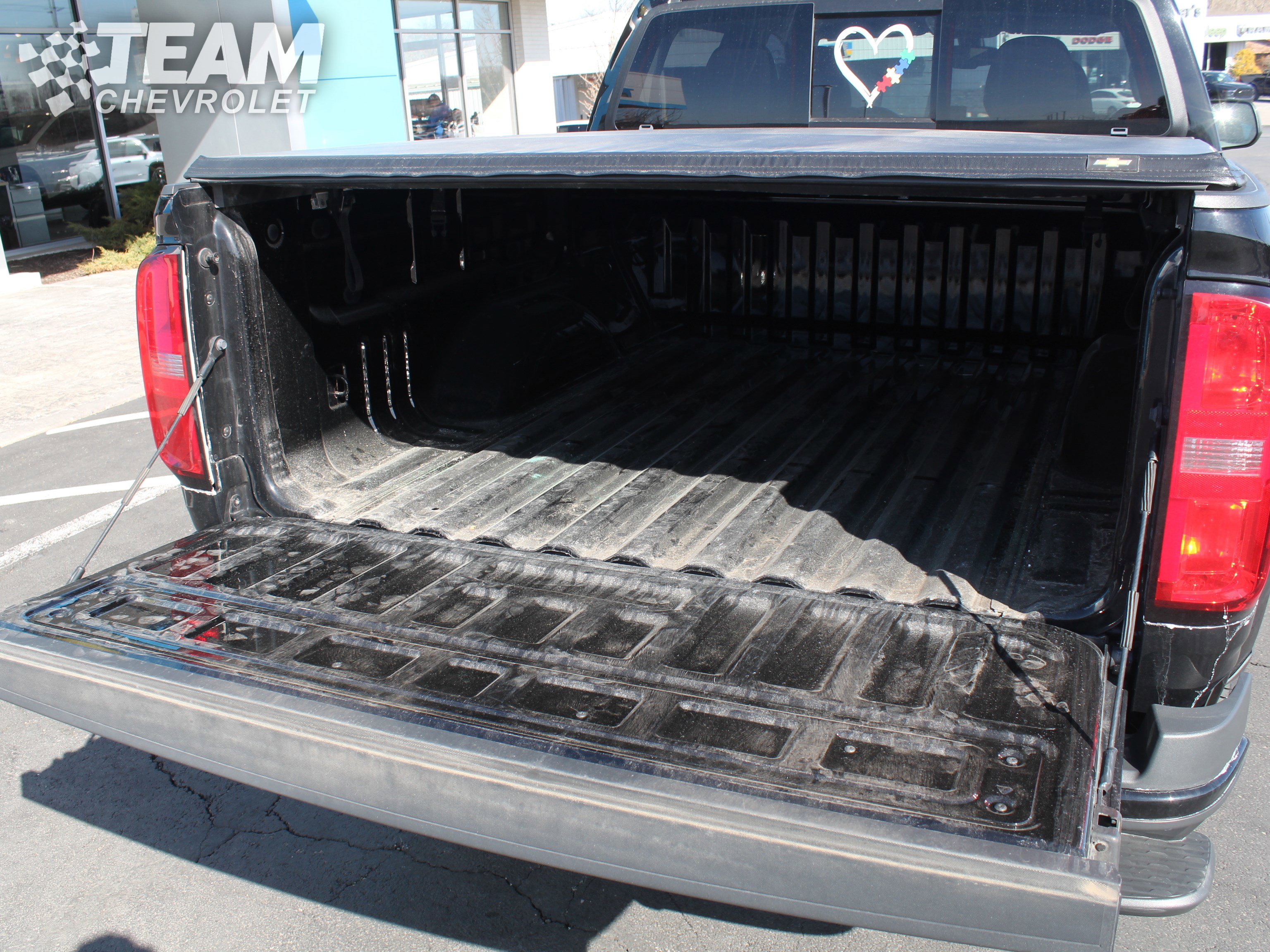 Certified 2021 Chevrolet Colorado LT w/ LT Convenience Package image 28