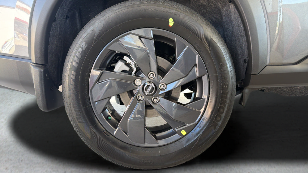 New 2026 Nissan Rogue SV AWD/4WD image 13