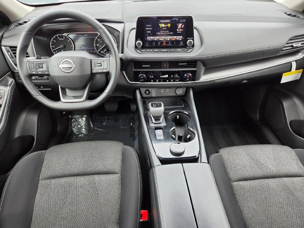 Used 2026 Nissan Rogue SV AWD/4WD image 24