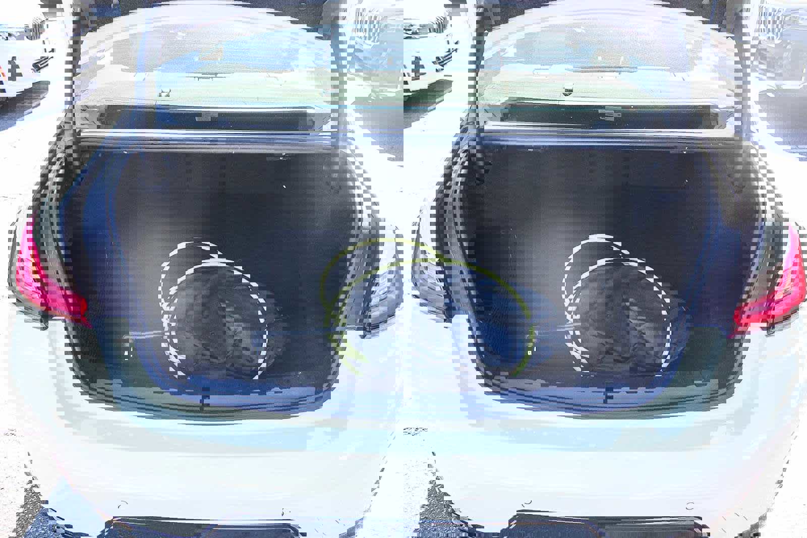 Certified 2023 BMW 330e w/ M Sport Package image 25