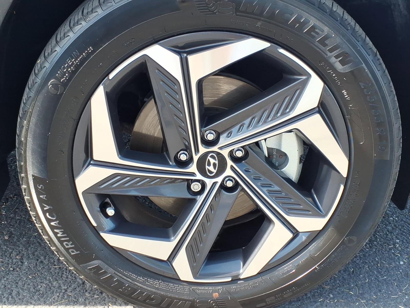 Used 2024 Hyundai Tucson Limited AWD/4WD image 8