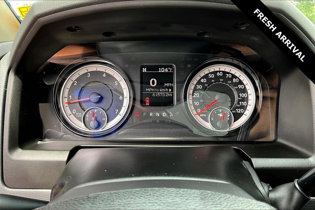 Used 2018 RAM 3500 Tradesman w/ Chrome Appearance Group RWD image 13
