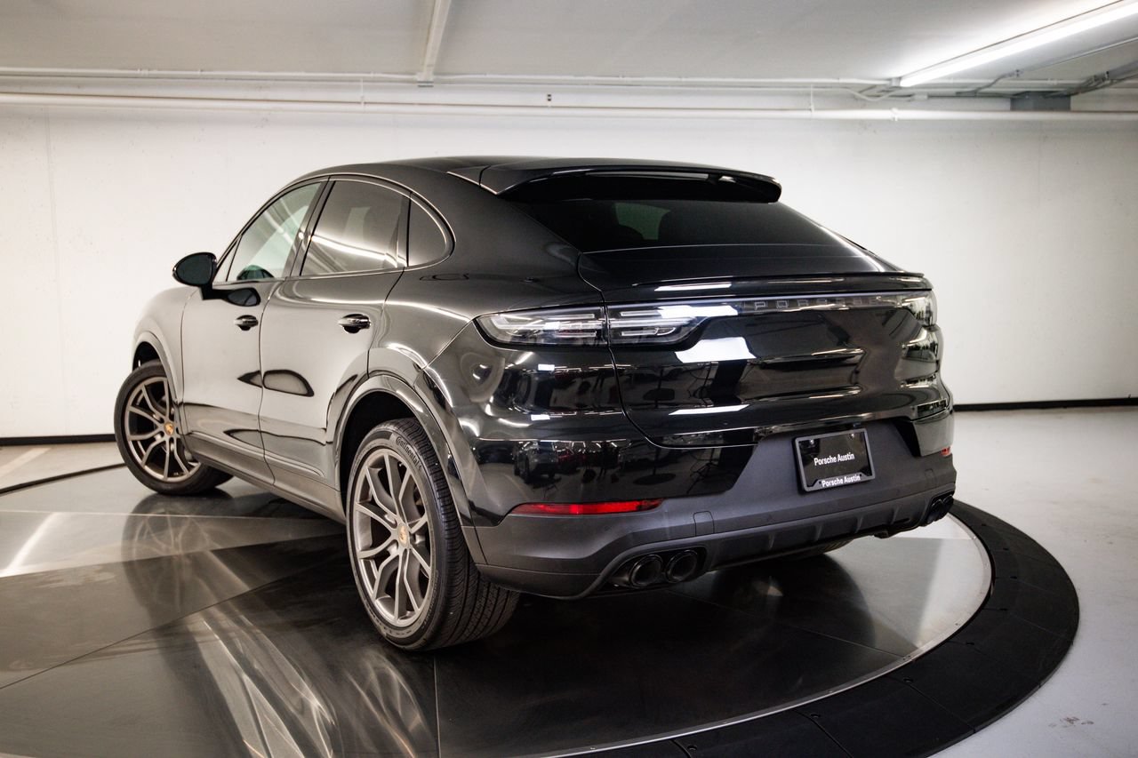 Certified 2023 Porsche Cayenne Platinum Edition AWD/4WD image 3
