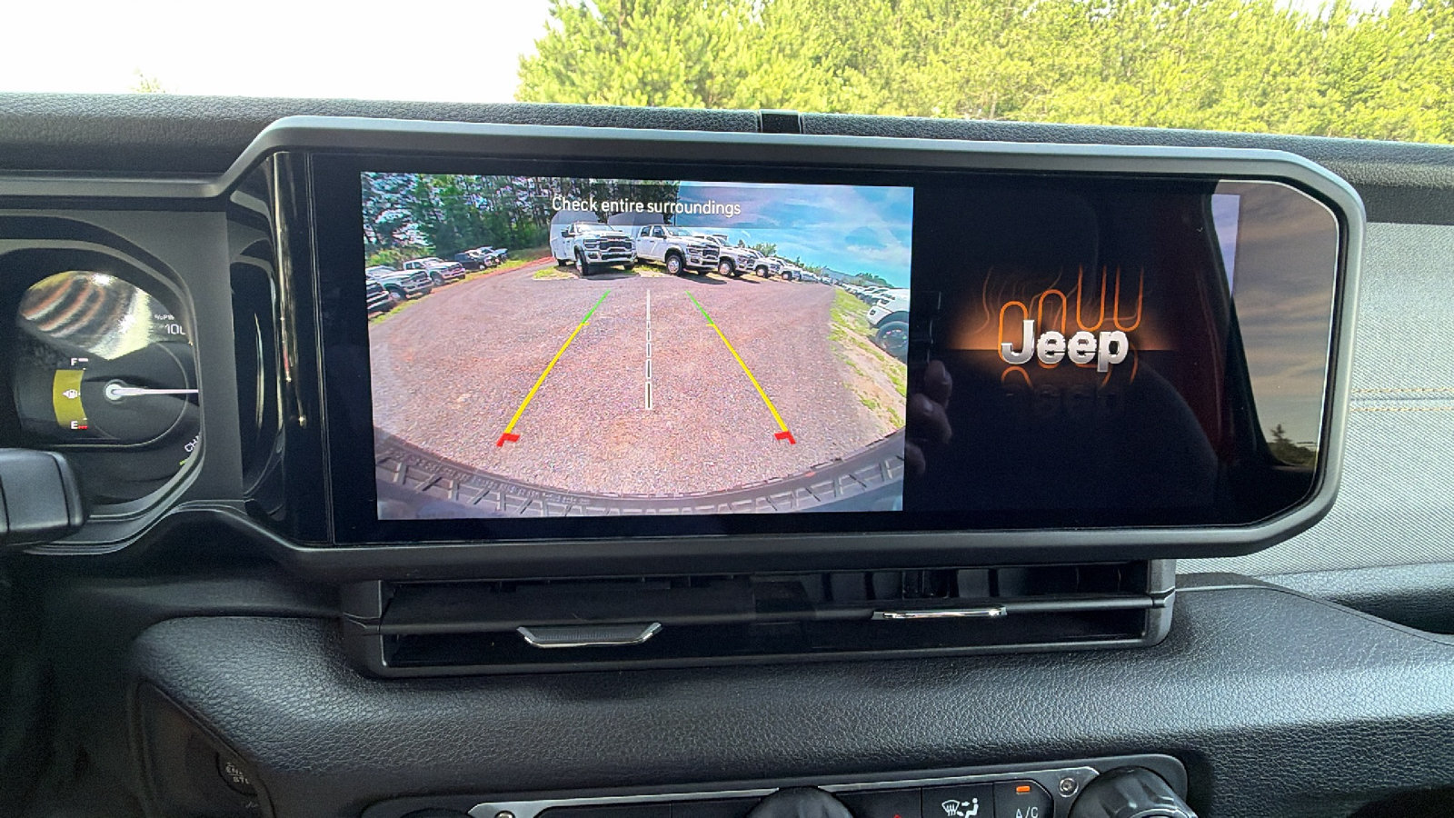 Used 2025 Jeep Wrangler Unlimited Sport S 4xe AWD/4WD image 32