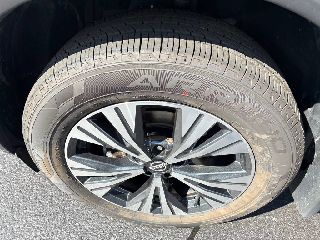 Certified 2023 Nissan Rogue SV AWD/4WD image 12