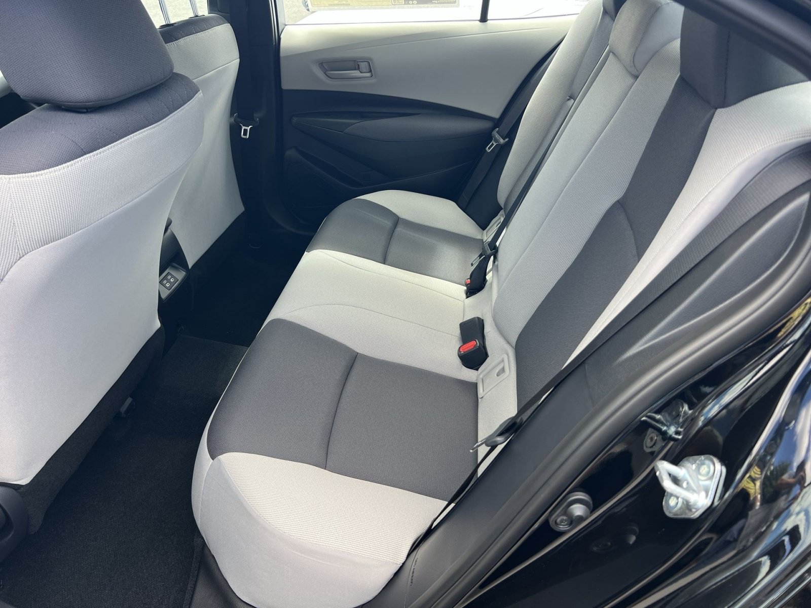 New 2026 Toyota Corolla LE FWD image 19