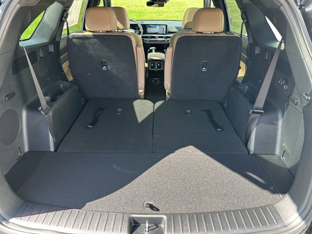 New 2026 Kia Sorento SX Prestige w/ Olive Brown Leather Package image 22