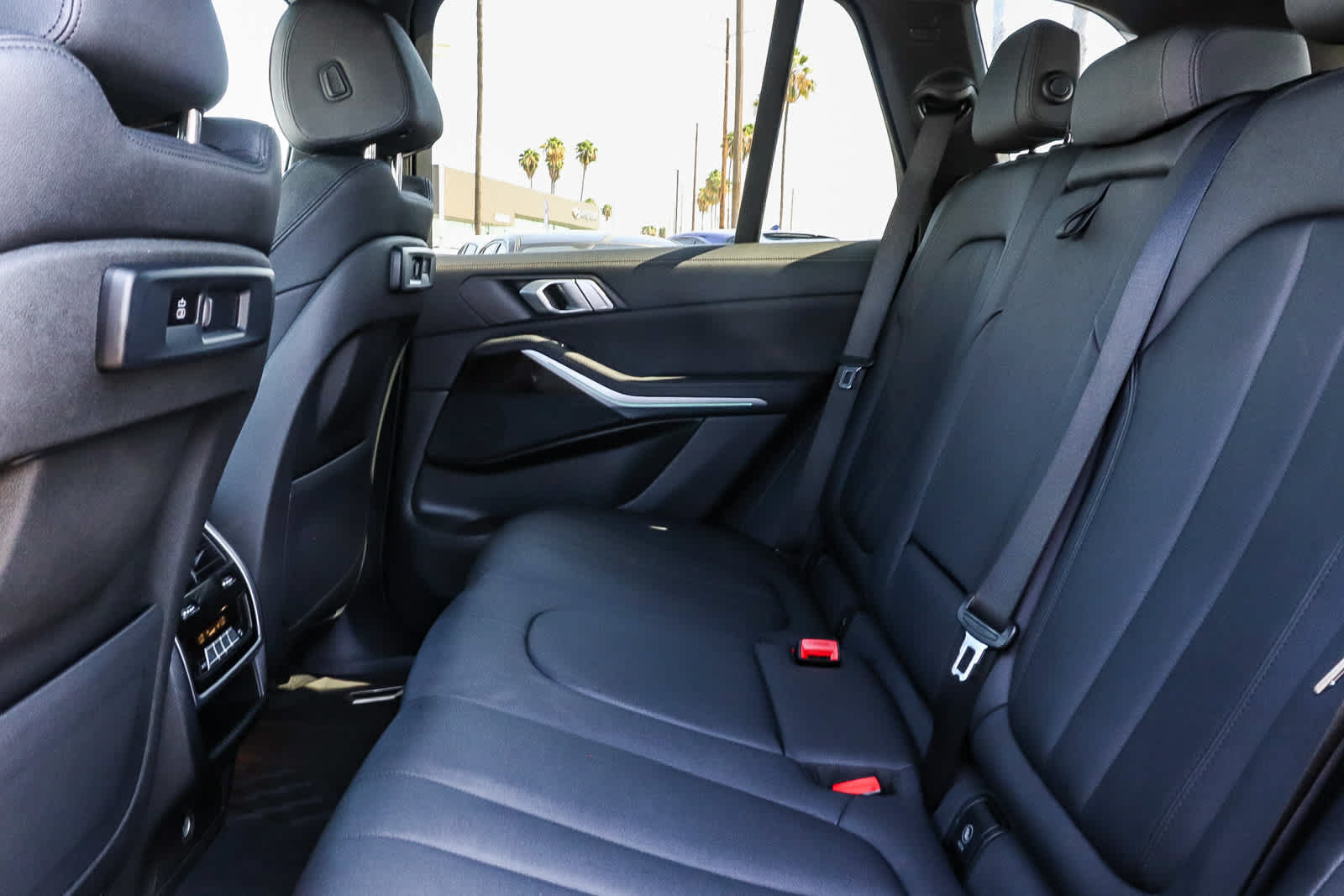 Used 2020 BMW X5 sDrive40i w/ Convenience Package RWD image 26