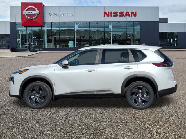 New 2027 Nissan Rogue SV w/ Cold Weather Package AWD/4WD image 4
