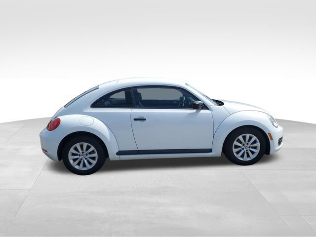 Used 2015 Volkswagen Beetle 1.8T FWD image 3
