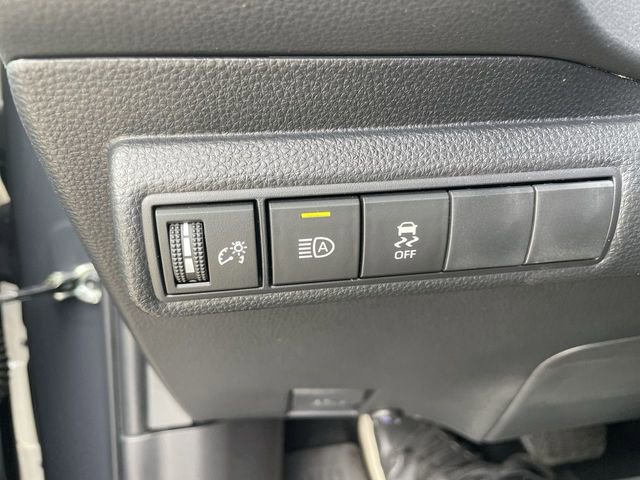 Used 2025 Toyota Corolla SE w/ SE Premium Package FWD image 34